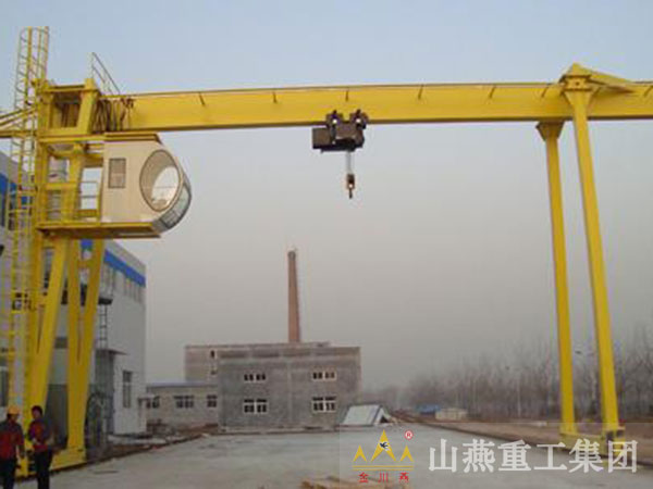 龍門起重機(jī)有哪些類型？主要用途和特征是什么？